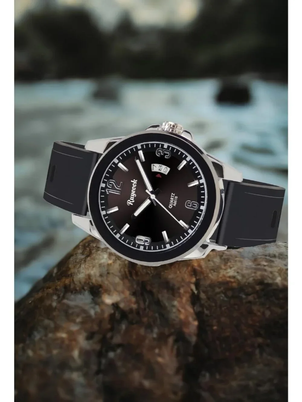 Men's Black Silver Analog Rubber Silicone Band Waterproof Stylish Wrist Watch